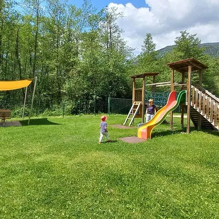 Wolfgang Haus Kmb Seeappartement Ossiacher See, Hallenbad, Skiarena Gerlitzen アパート ボーデンスドルフ